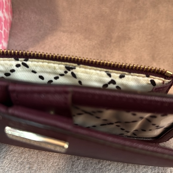 ♠️KATE SPADE♠️Plum Burgundy Veronica Slim Bifold WalletEUC - Picture 6 of 6